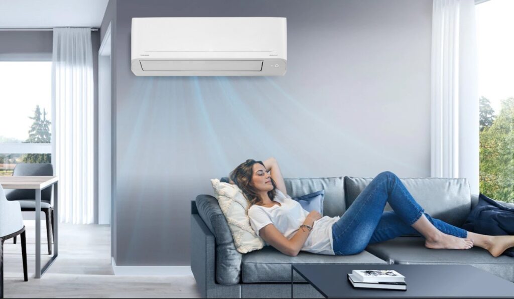 Máy lạnh Toshiba 1.5Hp - Inverter H13S4KCV2G-V/H13S4ACV2G-V